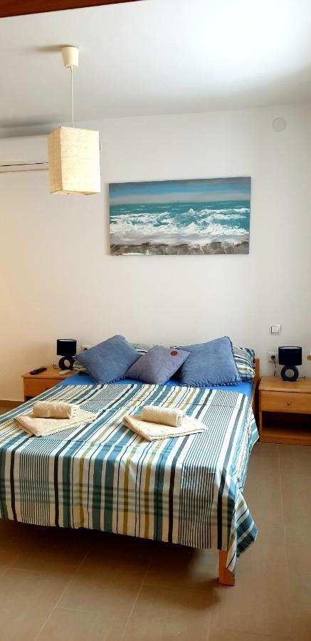 Apartments And Room Vela Senj  Zewnętrze zdjęcie