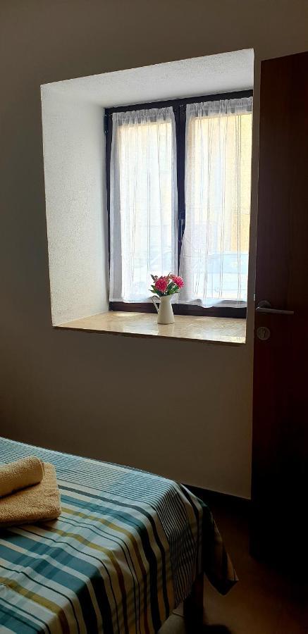 Apartments And Room Vela Senj  Zewnętrze zdjęcie