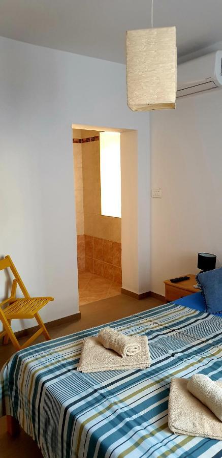 Apartments And Room Vela Senj  Zewnętrze zdjęcie